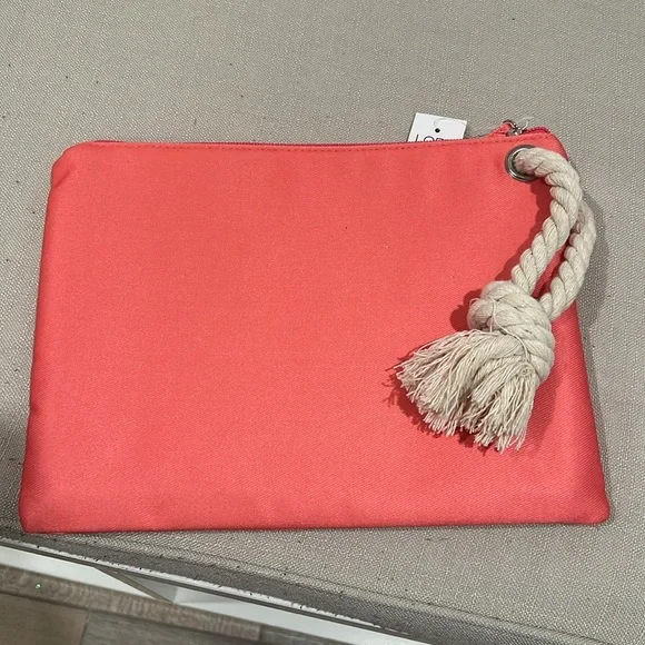 LOFT🍍🍍PINEAPPLE Wristlet Pouch - Picture 8 of 16